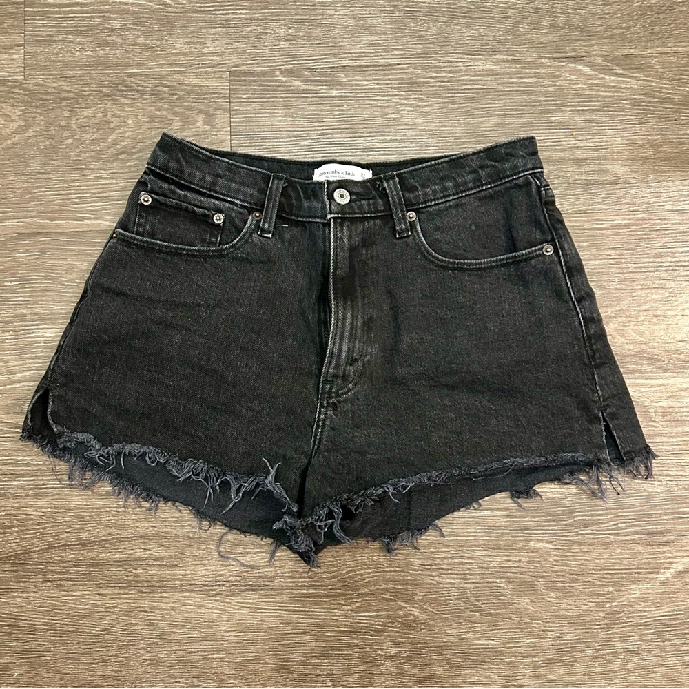 A&F Curve Love High Rise Mom Shorts